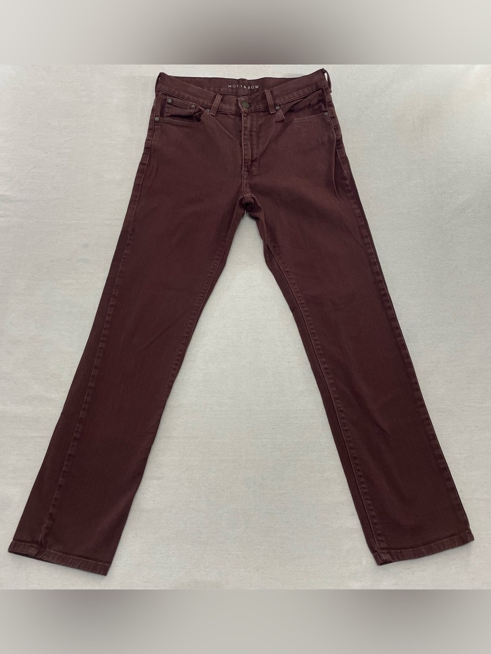 Mott & Bow Mercer Slim Jeans Mens 30x29 Burgundy Wine Cotton Stretch Twill Pant